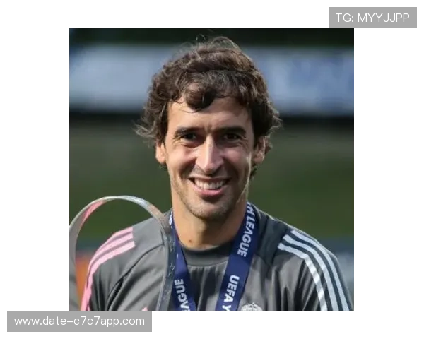 足球球星艾比的国籍揭秘他到底是哪个国家的代表人物