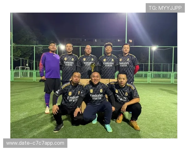 身高一米七多的足球球星是谁 他在球场上如何展现自己的独特魅力 身高一米七多的足球球星是谁 他在球场上如何展现自己的独特魅力